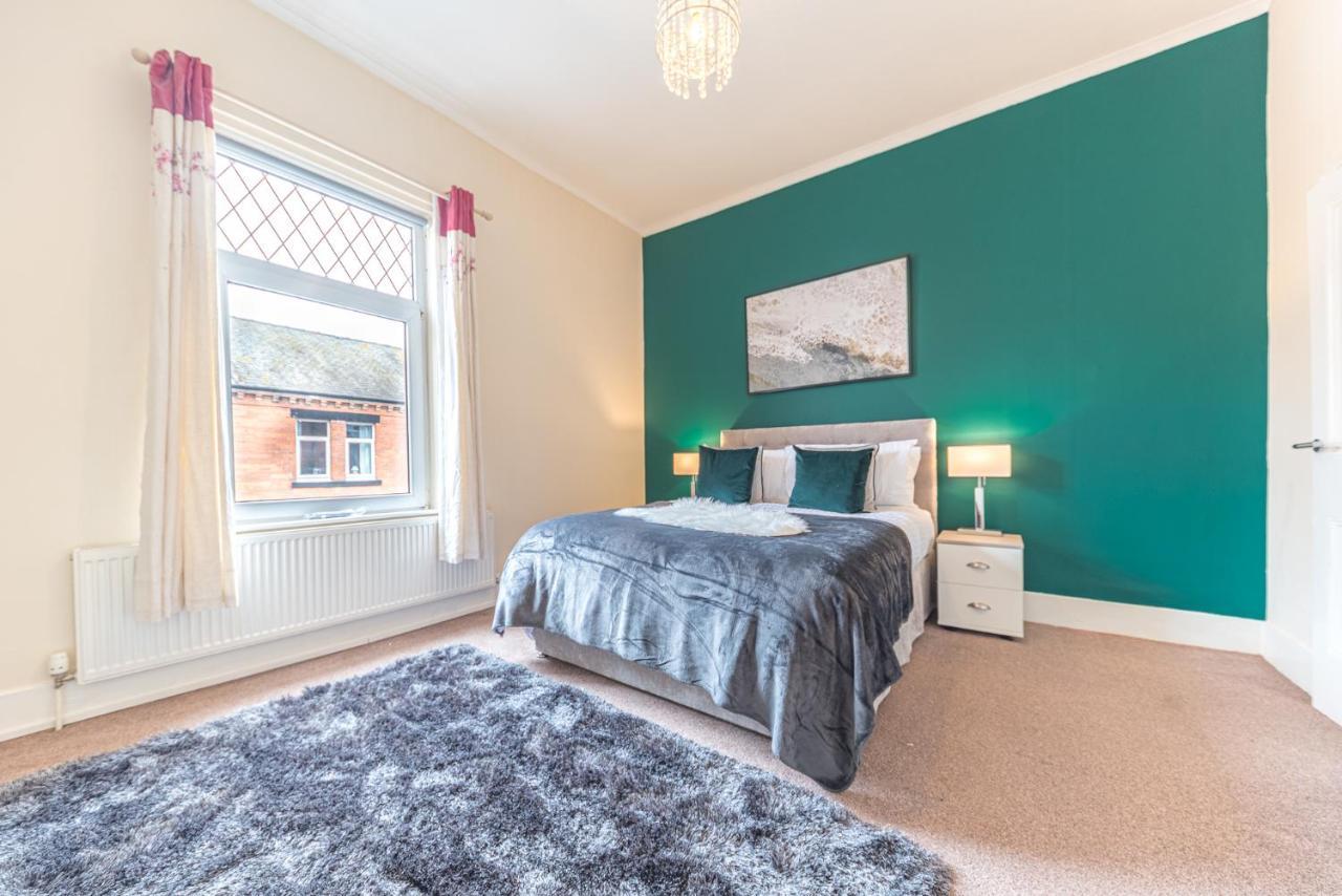 *King Bed* Luxury City Centre House Barrow-in-Furness Exterior foto