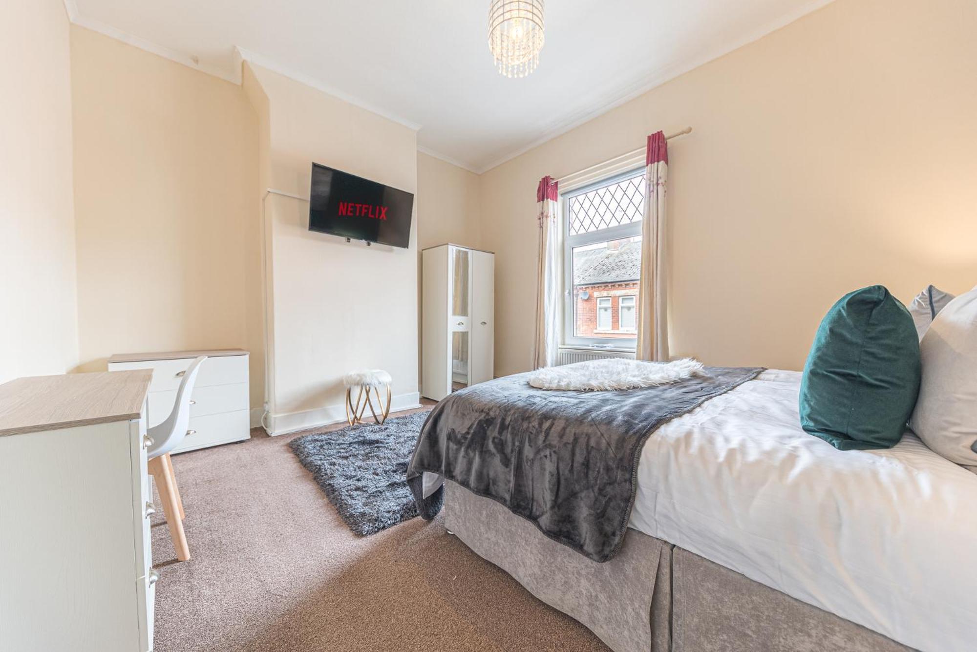 *King Bed* Luxury City Centre House Barrow-in-Furness Exterior foto